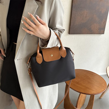 ����Ů2025�¿�n��ٴ������ͨ��ˮͰ��������Ӱ��μ�б���