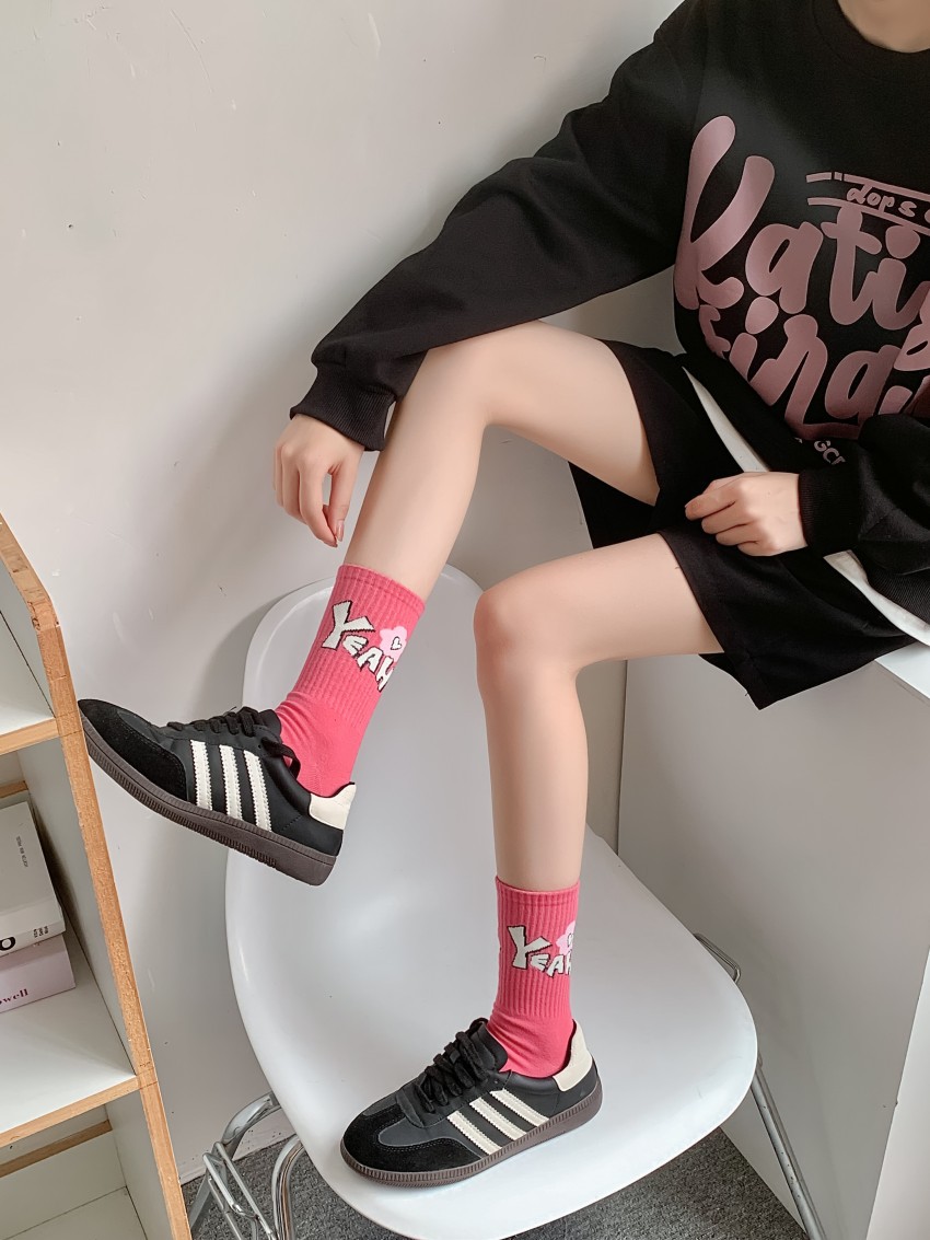 80g Weight Neutral Feel Of Sensation Socks Classification Socks Lingerie Type Cotton Fabric Type Stretchy Elasticity A Pair Quantity Daily, Street Occasion Comfort Function Letter, Heart Shape Pattern All Seasons Season Women's Gender Simple Style Style Women's Simple Style Letter Heart Shape Cotton Crew Socks A Pair 5