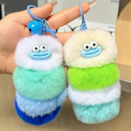 挂饰挂件;钥匙扣及钥匙扣配件;成人帽