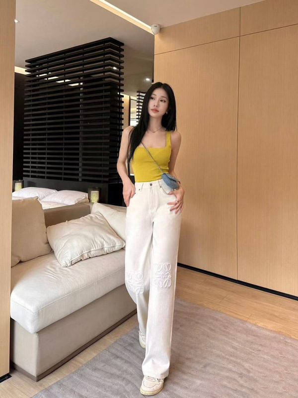 经典LO*WE图案贴布绣白色牛仔裤女显瘦气质时尚休闲百搭高腰阔腿|undefined
