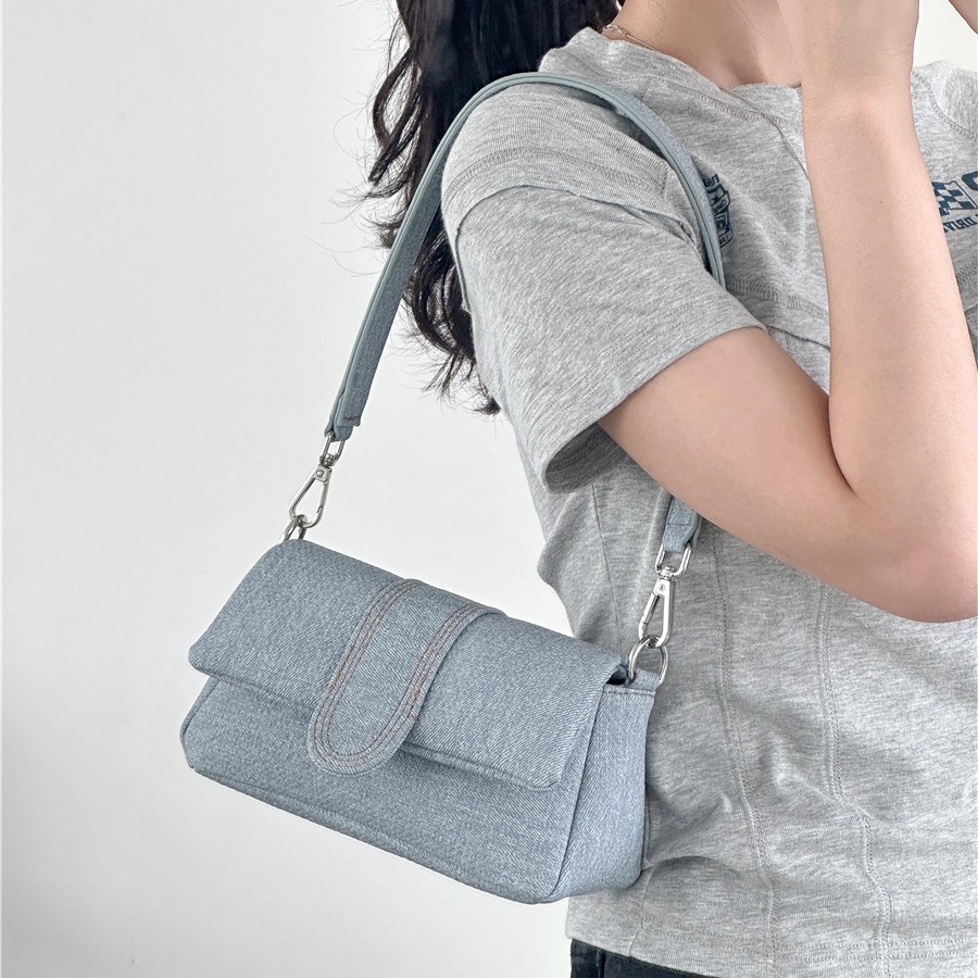 Nuova versione coreana del denim con effetto invecchiato di alta qualità, spalla singola da donna, design di nicchia, ascella in pelle PU_voghion.com