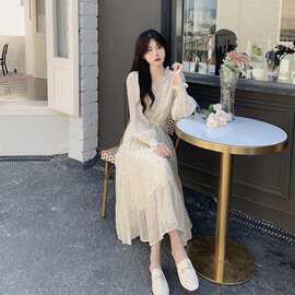 2026春季新款女法式温柔小仙女长袖蛋糕连衣裙薄款显瘦遮肚A字裙