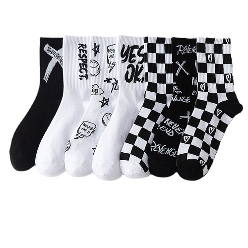 Men's Mid-Calf Socks for Autumn/Winter, Cotton Black and White Anti-Odor, Absorbent Long Socks, Ins Trendy Winter Style, Sporty Long Socks