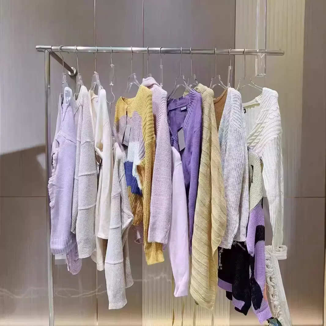 尾款毛衣品牌折扣女装专柜库存实体直播拿货批货厂家一手货源拿货