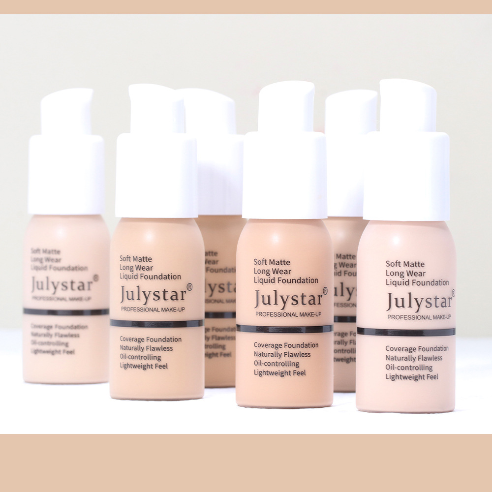 Fashion Style Fashion Waterproof And Durable Smear-proof Makeup Moisturizing Foundation