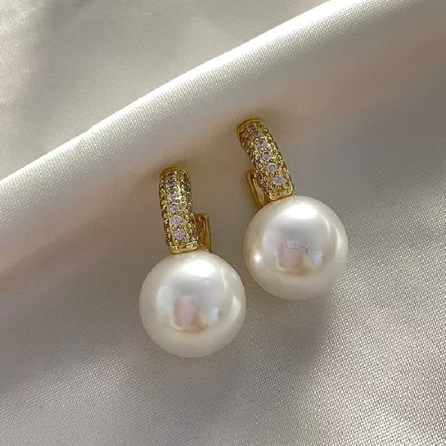 Nuevos perlas de moda para mujeres pendientes de piedra de micro-cristalina retrógrado francés temperamento simple pendientes de alta sensación