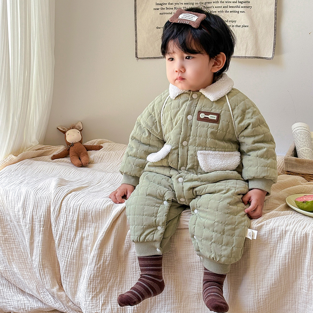 Ropa de bebé, ropa de otoño e invierno, mamelones abrigados de algodón acolchado, bebé de 0-2 años, más mono acolchado de terciopelo, ropa acolchada de algodón