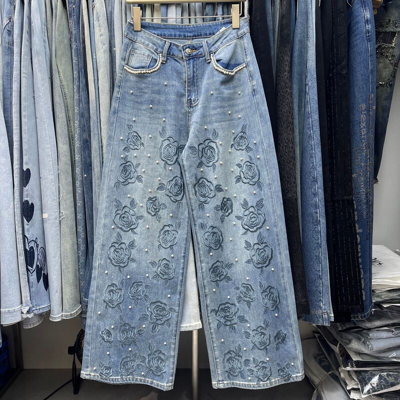 Designer Rose-Shaped Beaded Cut Out Embroider Wide-Leg Jeans for Women 2025 Autumn and Winter Women's New Fashion