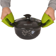 Silicone thickened insulated kitchen casserole baking special microwave oven high temperature anti-scalding gloves finger cots hand clips for home use