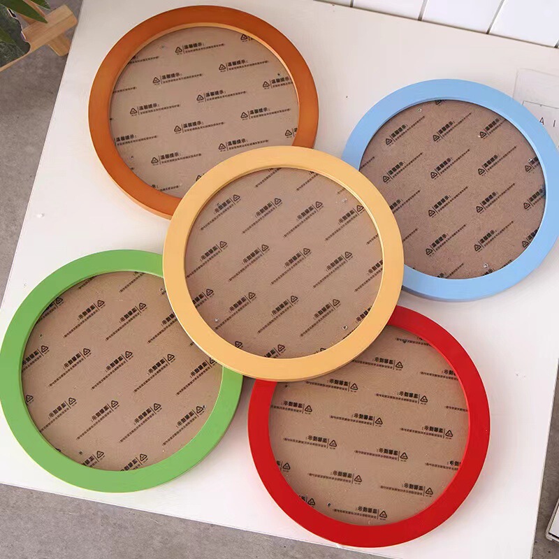 Round wooden photo frame studio wholesale simple wooden photo frame factory direct painting frame frame frame pendulum