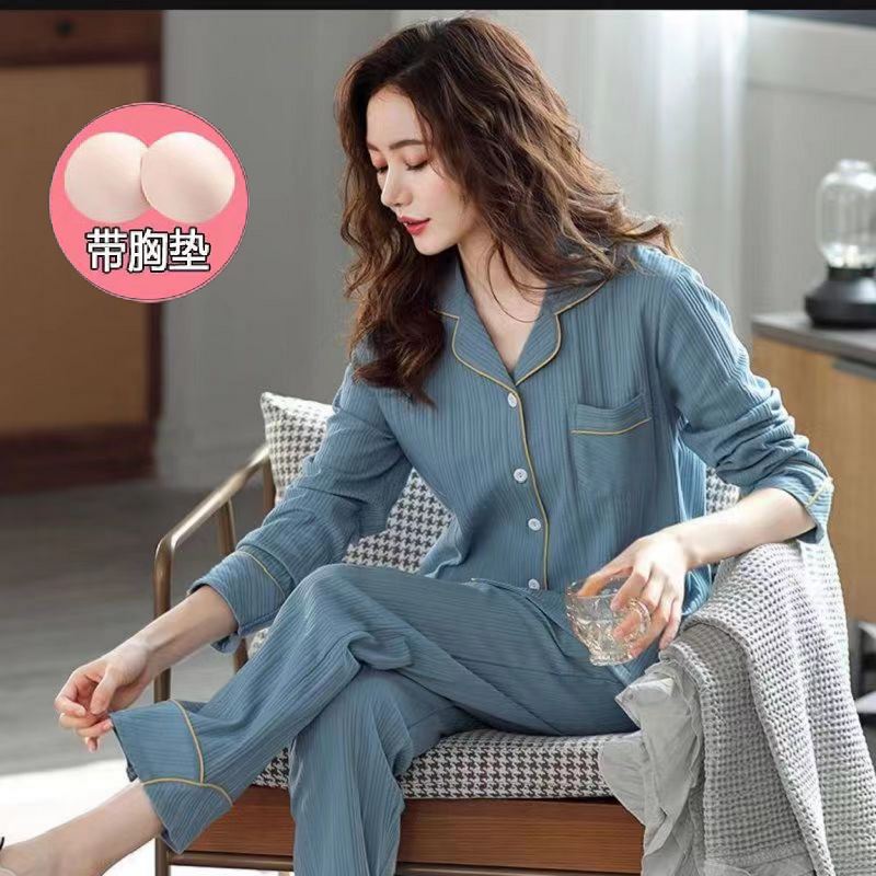 2023 Nuevo % pijamas de algodón puro para mujer de primavera y otoño con almohadilla en el pecho pantalones de manga larga de otoño traje de dos piezas de una pieza