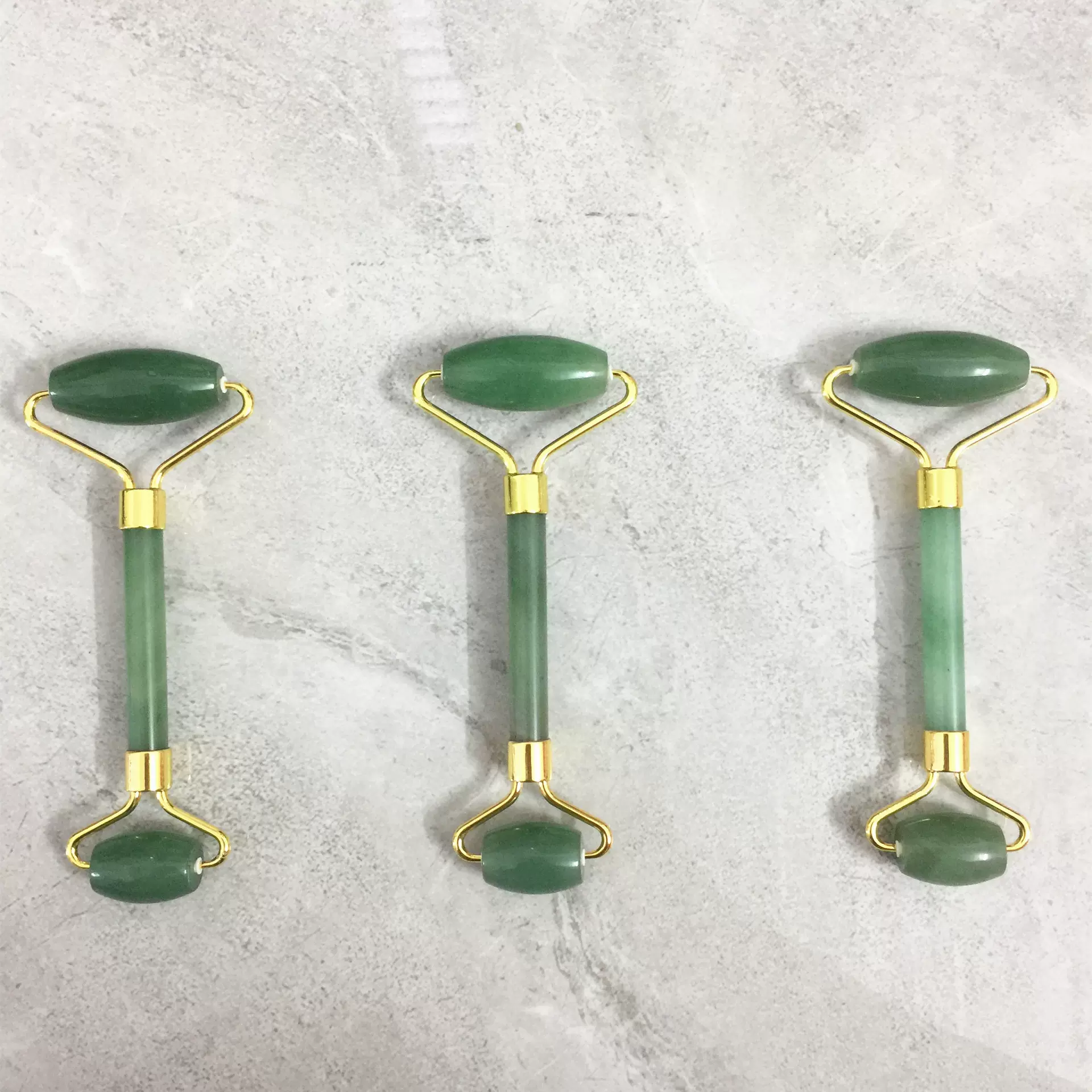 现货供应玉石滚轮东陵玉刮痧板滚珠按摩棒双头手持玉石滚轮厂家