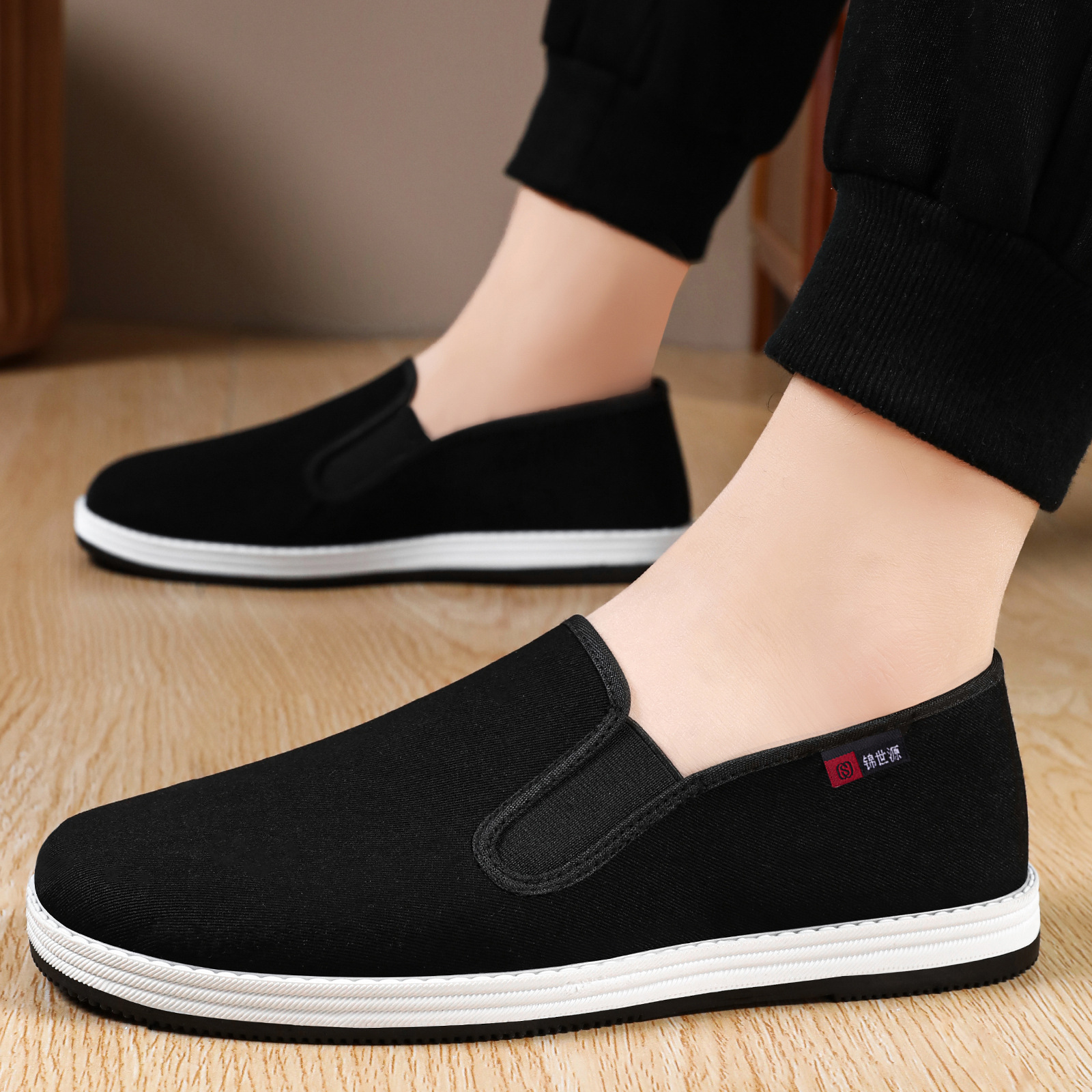 Zapatos viejos zapatos de tela de Beijing para hombres, zapatos de tela transpirables, anti-deslizante, anti-desgaste, zapatos casuales de altura baja
