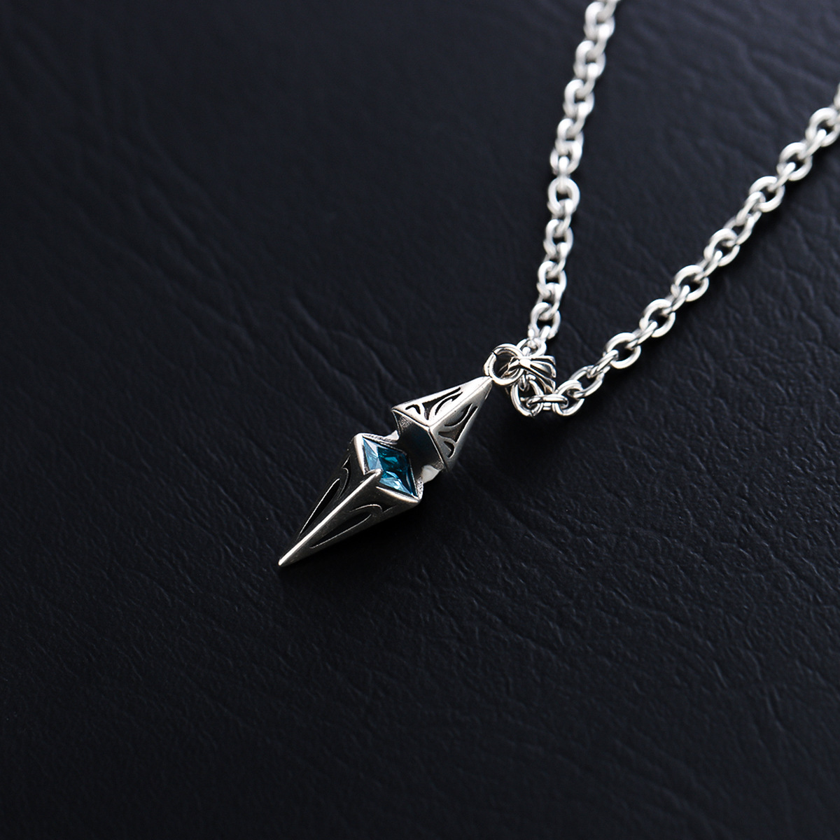 Estilo Simple Estilo Clásico Geométrico Aleación Acero Titanio Enchapado Hombres Pulsera Collar Collares Con Colgante Para Hombre display picture 5