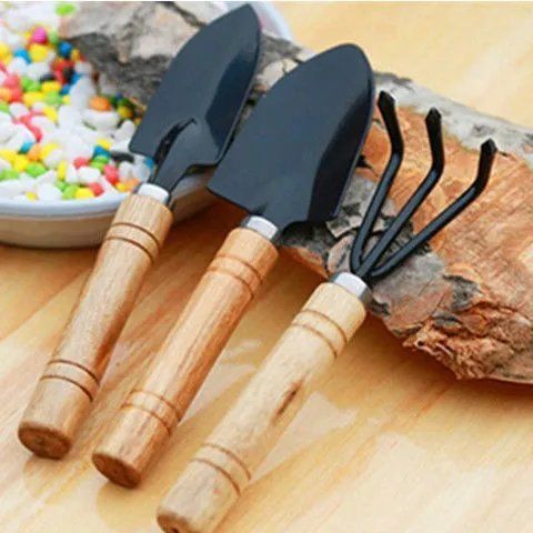 Three-piece set of home gardening tools for growing flowers, succulents, potted plants, soil loosening, shovel and small shovel set