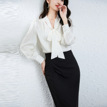 真丝衬衫女桑蚕丝秋季新款OL通勤V领长袖蝴蝶结纯色女士真丝上衣