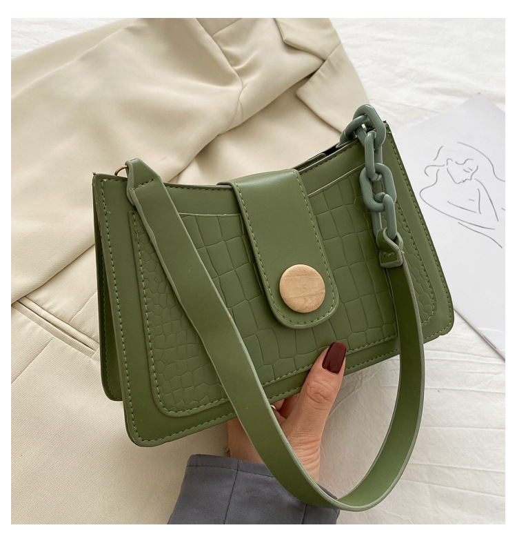 Chic crossbody bag