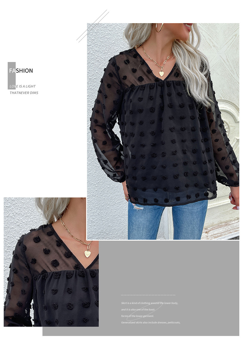 Czarny szyfonowy sweter z długim rękawem i dekoltem w serek, wykonany z wełny i żakardu_voghion.com