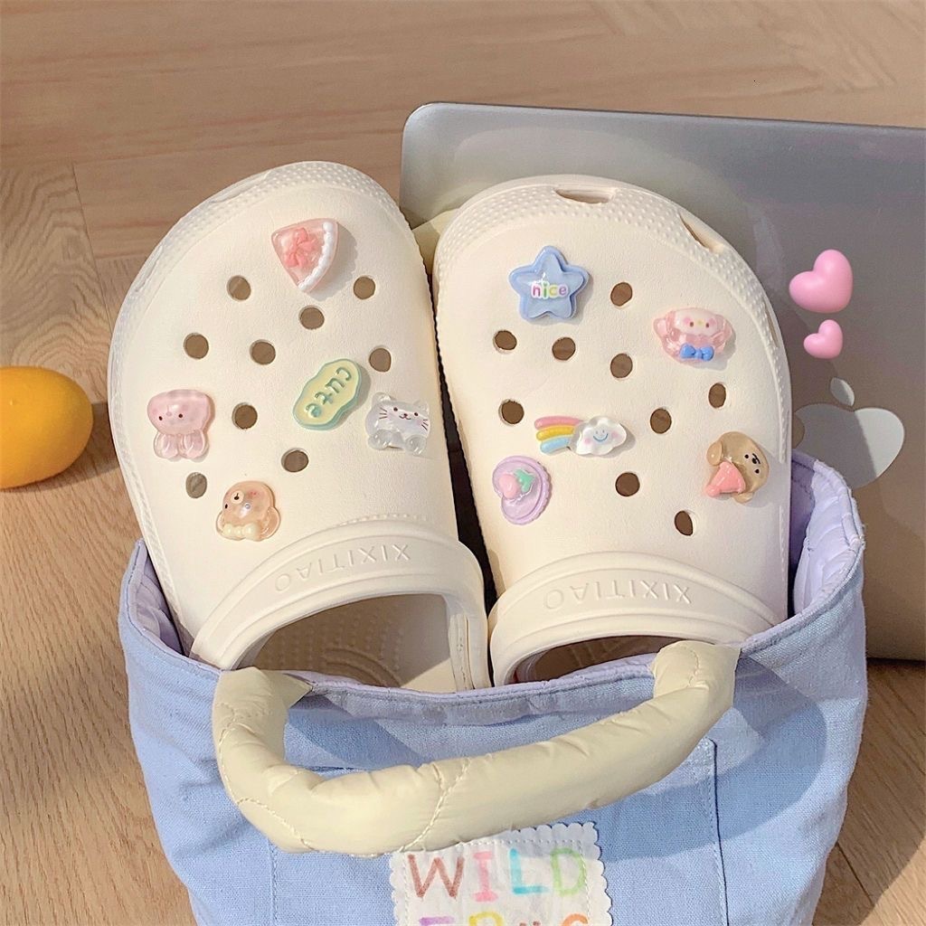 Nuevos dibujos animados arco iris oso agujero accesorios de zapatos Diy sigla estrella de cinco puntos arco iris zapatos flores accesorios botones de zapatos