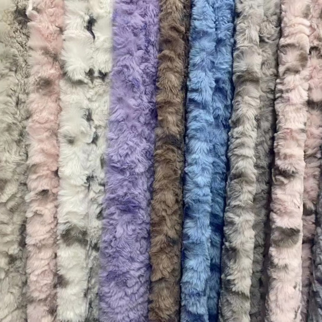 Cepillo de cabello de conejo flores de vaca fresas imitación de cabello de conejo oso ropa de impresión bolsa zapatos sombreros tela