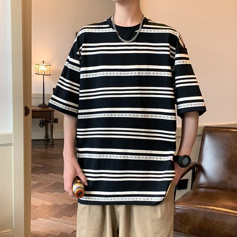 Japanese retro short sleeve T-shirt with a round collar