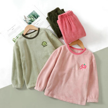 ���m�q��ͯ��ů���˯�����b������ͯŮͯ�ӽq�Ӻ�Ҿӷ��д�ͯ