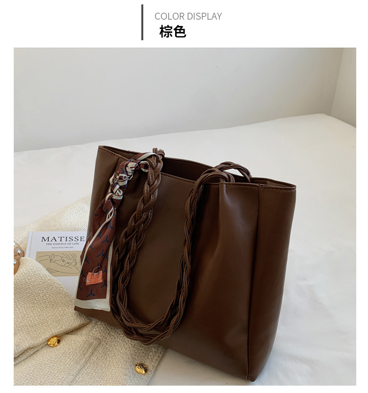 Wholesale Large-capacity Tote Bag Women's Commuter Single-shoulder Large Bag display picture 2