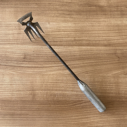 Hoe weeding artifact, uprooting and weeding tools, gardening hoeing rake, manganese steel farm tool, small hoe, loosening soil and digging wild vegetables