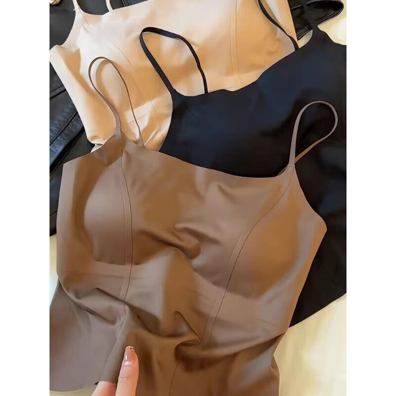 Seamless Naked Invisible U-Neck Stereo Cup Outer Wearing Summer Vest Women's Casual All-match Sexy Sling Inner Belt Chest Pad Seamless Naked Invisible U-Neck Stereo Cup Outer Wearing Summer Vest Women's Casual All-match Sexy Sling Inner Belt Chest Pad