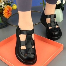 品牌真软皮包头罗马凉鞋女2025年夏季新款休闲复古厚底镂空编织鞋