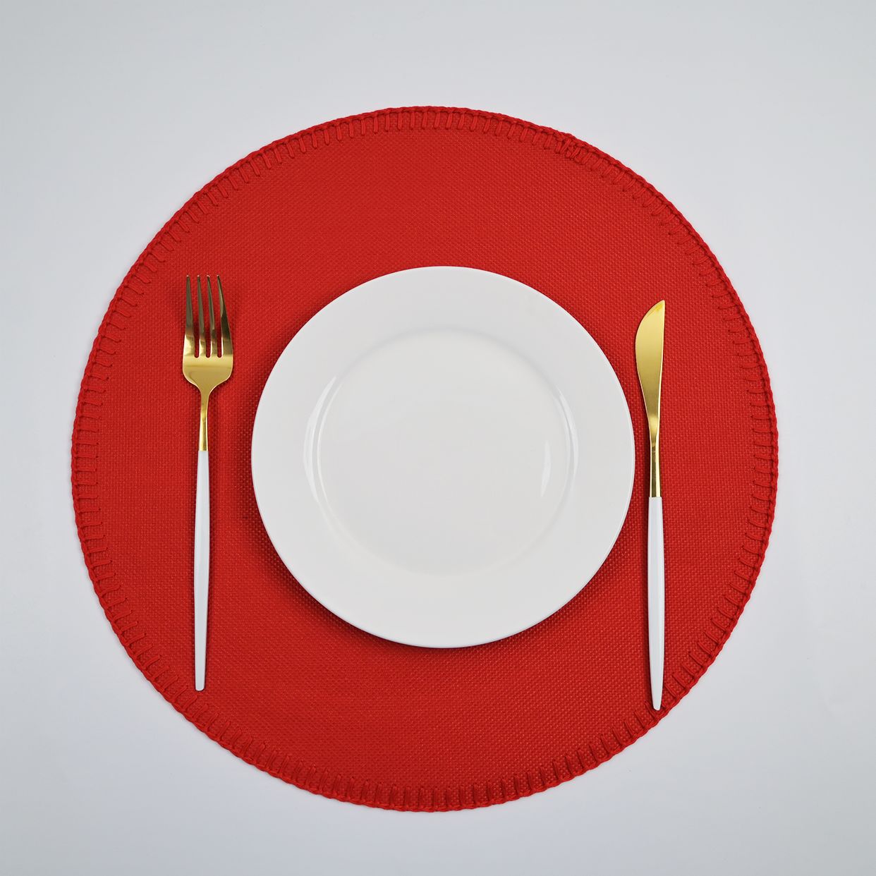 Nuevo cojín de lino redondo de poliéster de color sólido cojín de tela de doble capa lavable anti-deslizante aislamiento de tazas cojín de mesa