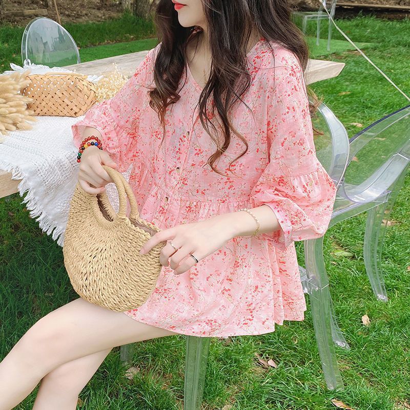 子供のシャツの上着の夏の韓国版のゆったりした丸首の甘い灯籠の袖の蓬蓬の花の綿の麻のシャツの女性の7分の袖|undefined