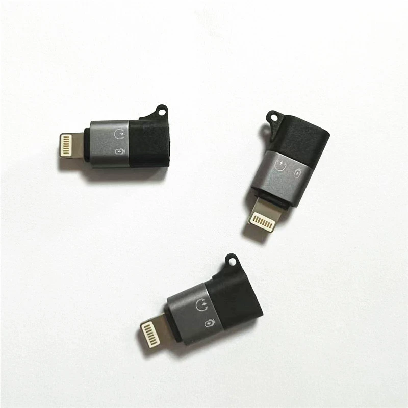 Подходит для беспроводного микрофона Apple Type-C Adapter Apple OTG Adapter с зарядкой