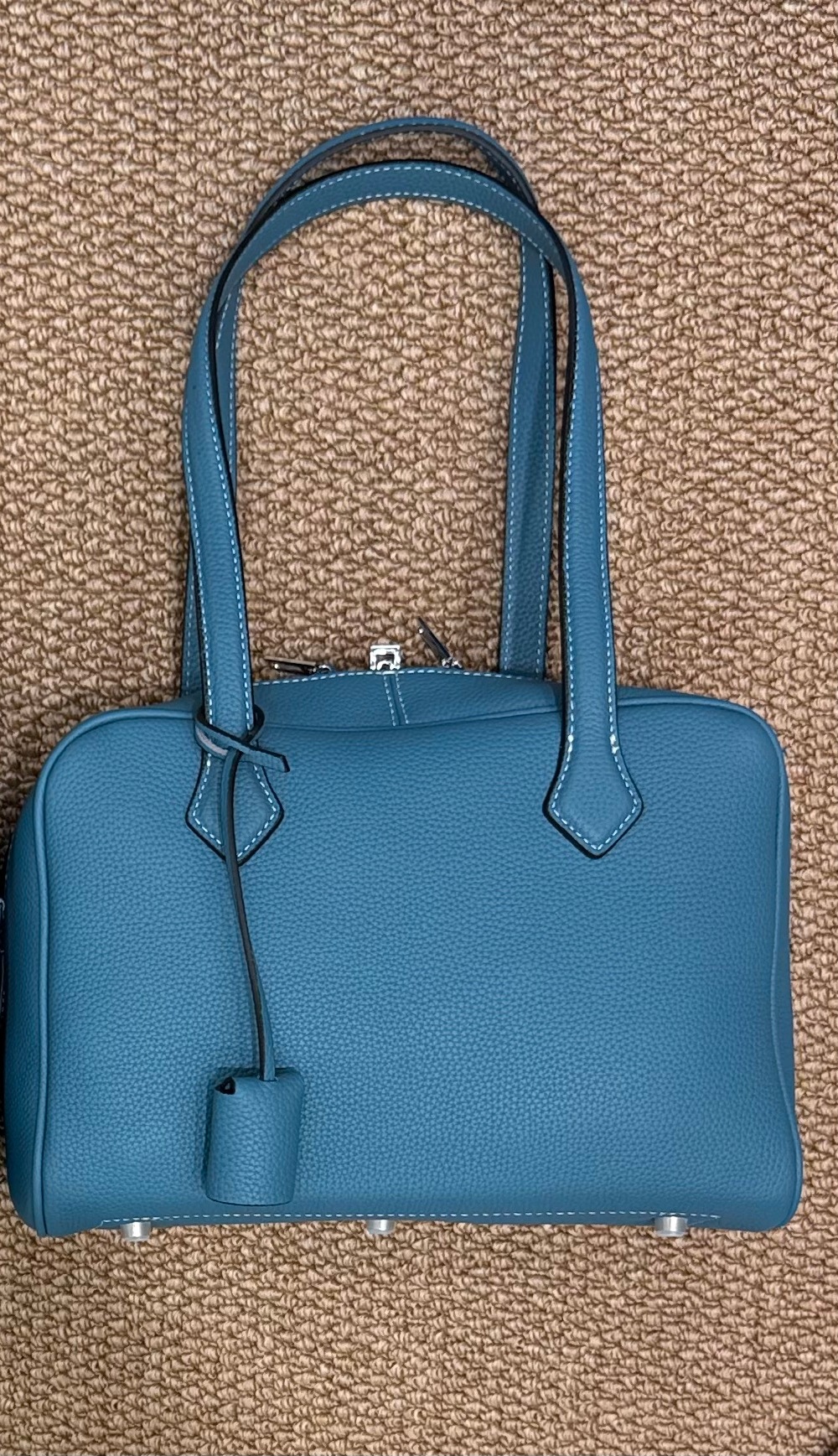 Genuine Leather Large Capacity Women's Tote Bowling Bag 2026 New Arrival Luxury Commuter Shoulder Boston Bag Underarm Bag - Thumbnail 6