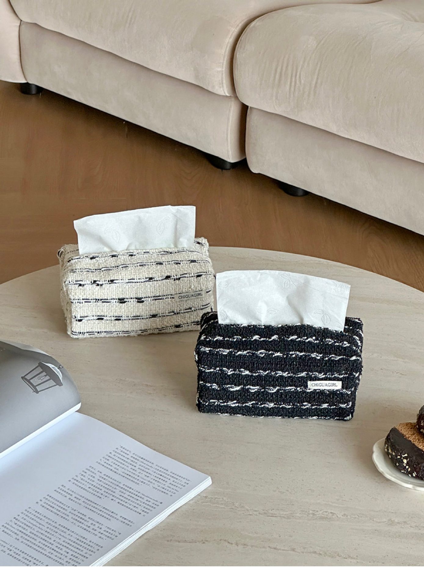 Vintage-style fabric tissue box for home, living room, and car use, high-end light luxury tissue bag, napkin cover, desktop tissue box