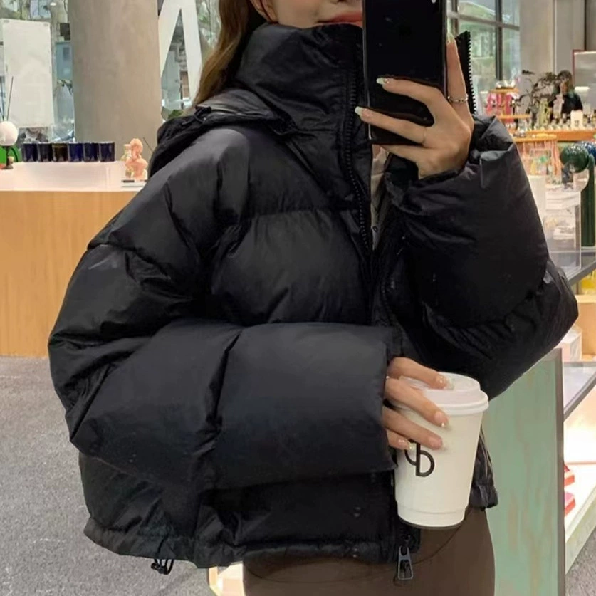 Код карты снимает маленькую снятую шляпу