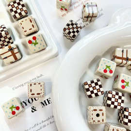 通孔美拉德色系樱桃印花格纹点点方形串珠 手机钥匙包链手工diy散