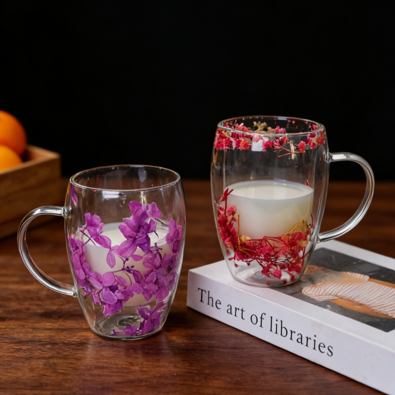 Taza de vidrio multicolor con flores secas insertadas, aislamiento térmico y anti-escaldado, taza de bebida doméstica de doble capa con mango en forma de huevo de flores secas