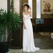 旅拍写真影楼轻婚纱2025新款新娘结婚敬酒服女缎面简约森系晚礼服