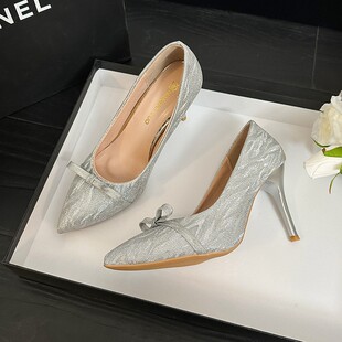 ��a�߸�ЬŮ����2026���¿��n������YС�����Y���������Ь��Ь