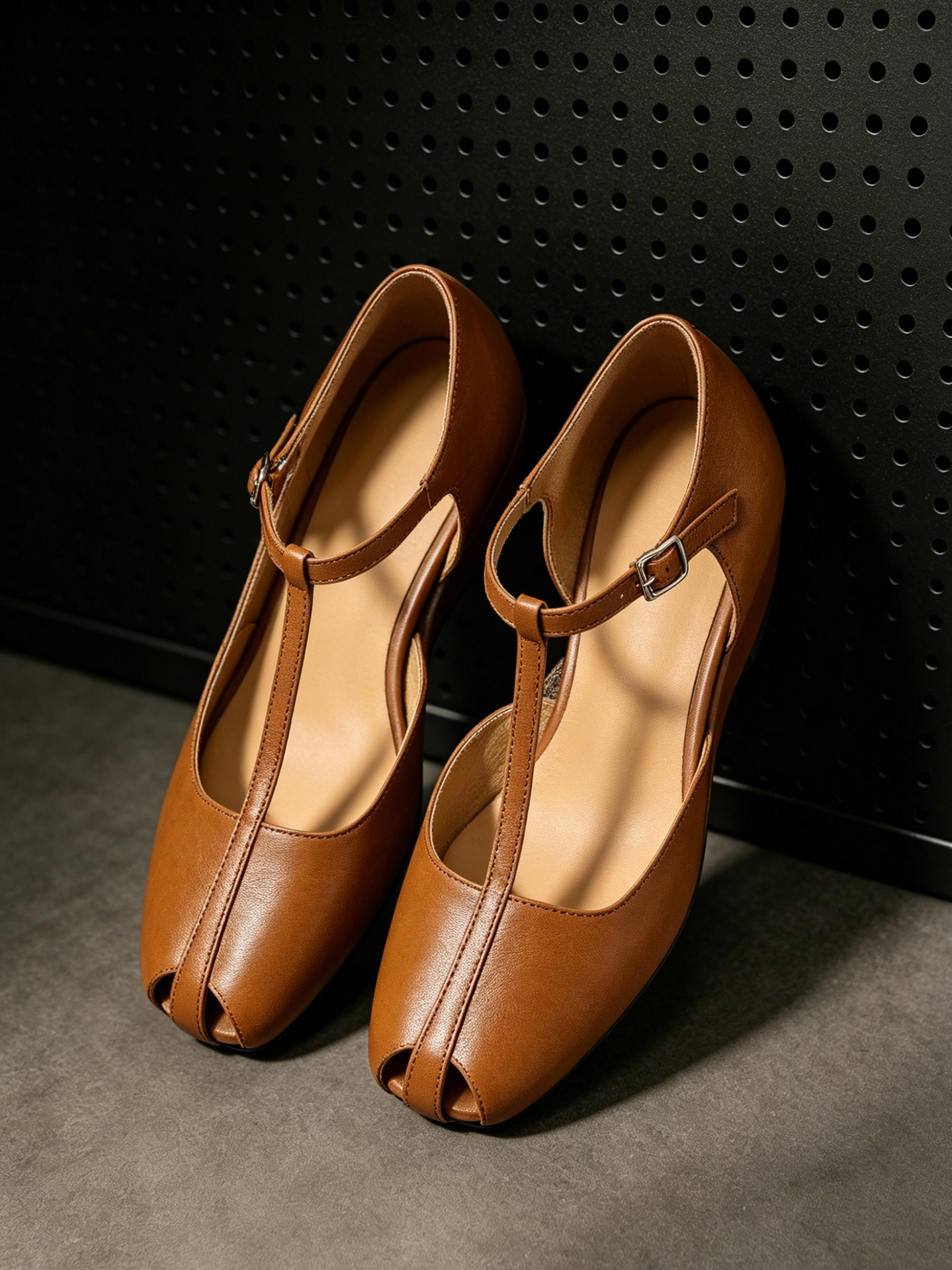 Sandal nữ cao gót phong cách Pháp cổ điển, quai chữ T, gót xuồng, mũi hở — màu nâu chi tiết 19