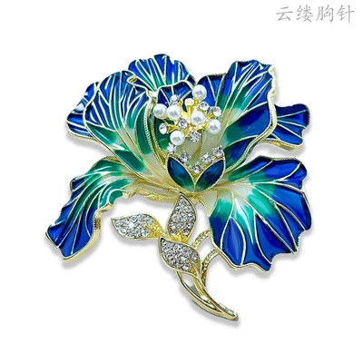 Pearl Flower Brooch High-End — Yaxa sancaqları