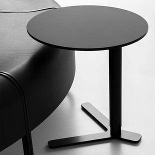 Nordic Designer Iron Side Table Small Coffee Table Small Round Table Coffee Shop Small Table Milk Tea Dessert Shop Side Table Corner Table