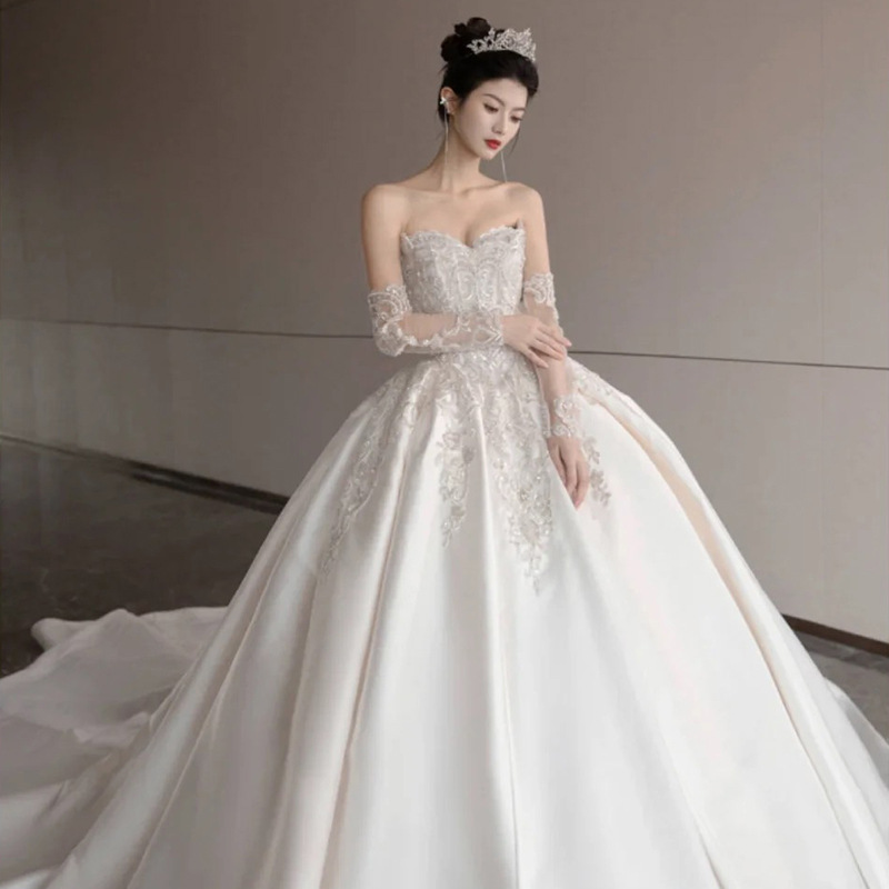 2026 nuevo vestido de novia satén texturas de alta calidad francesa retrógrada de pecho vestido de salida verano D113 image 8