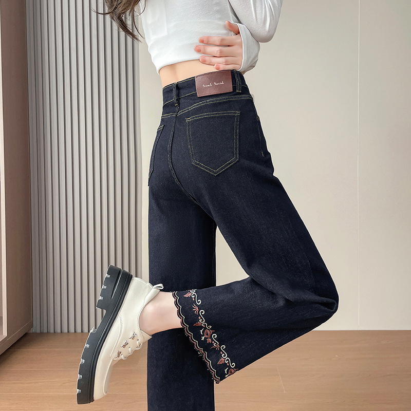 刺绣花边设计感微喇叭牛仔裤女春秋2025新款高腰显瘦小个子喇叭裤|undefined