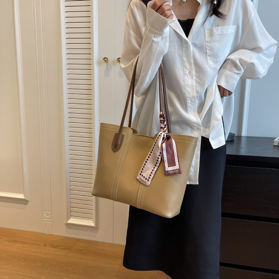 Túi tote nữ cỡ lớn đa năng đeo vai đi làm phong cách tối giản — Màu kaki, Màu nâu, Màu trắng, Màu vàng chi tiết 36