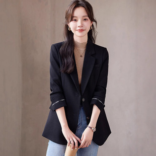 High-end light green casual small suit coat women's 2024 early autumn new small casual fashion suit top