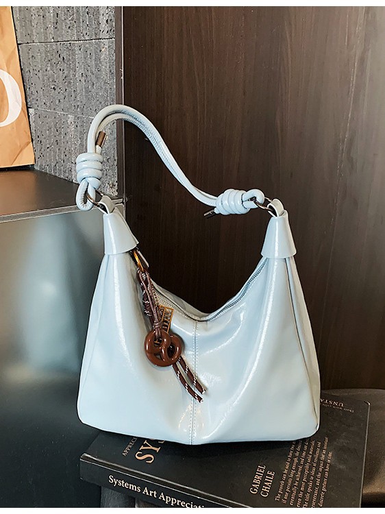 Retro solid color underarm bag for leisure