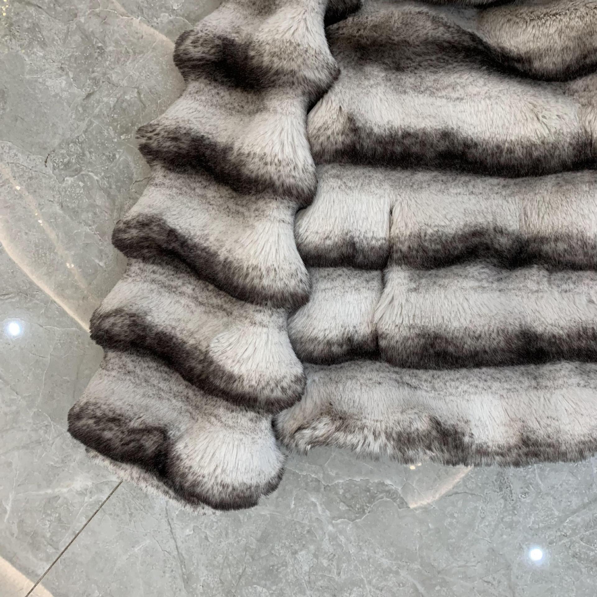 Women's Clothing Autumn and Winter New Retro Rex Rabbit Fur Chinchilla Fur Coat Women's High end Young Fur Short Style_voghion.com