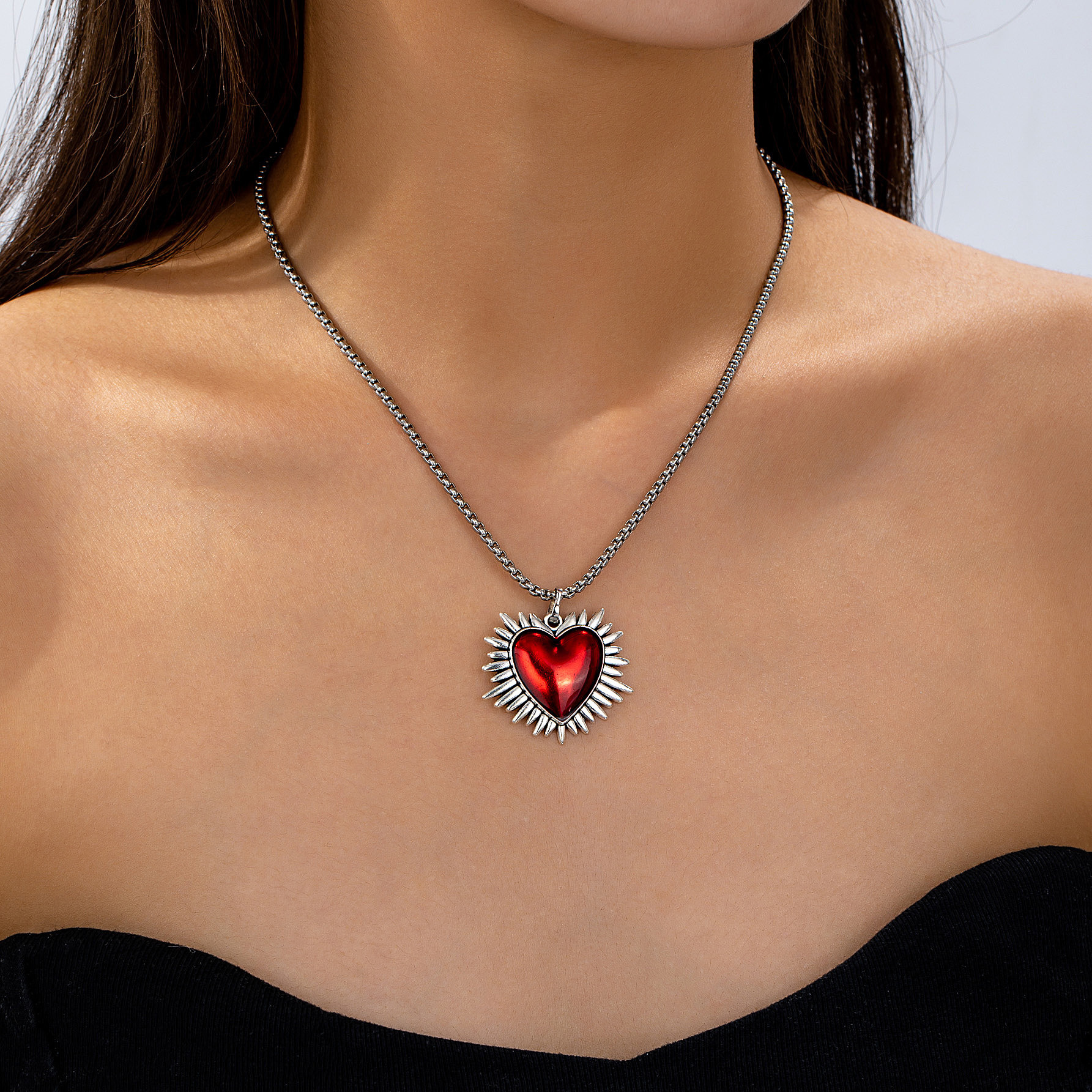 18g Weight Alloy Pendant Material Classic Style Heart Shape Alloy Chain-free Pendant Necklaces Wholesale